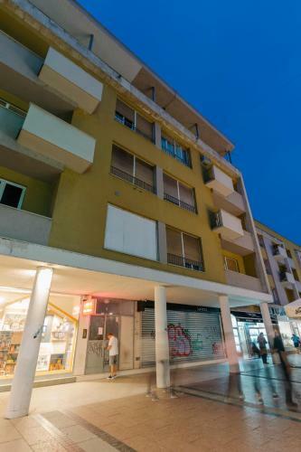 Apartamento Ni? Downtown Residence