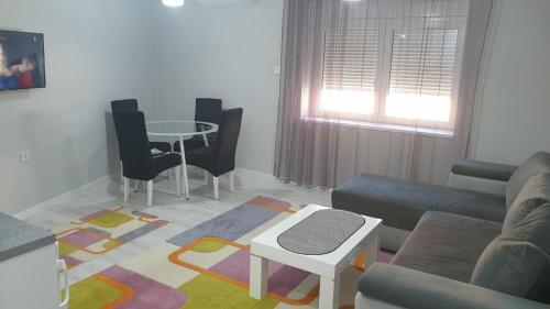 Apartment Stan Na Dan Nis 2