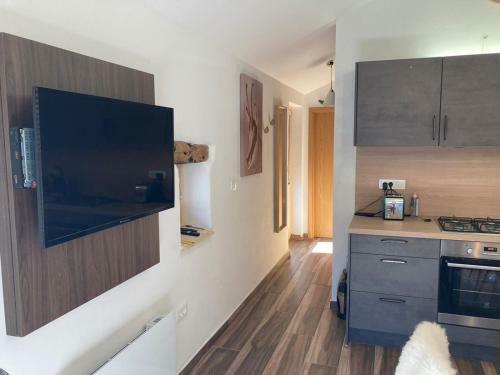 Hi?a Pri Koritu - Apartma Stol