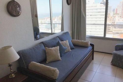 Apartamento Muy Luminoso Y Excelente Vista, Edificio Santos Dumont, Pen�nsula