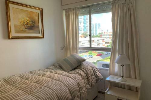 Apartamento Beachfront Oasis With 4 Bedrooms And Services