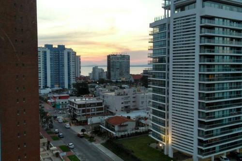 Apartamento Torres Del Plata Ii, Frente A La Playa!