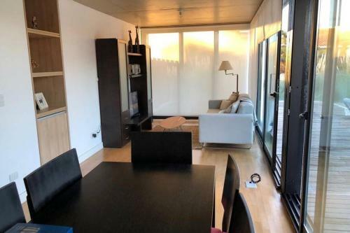 Apartamento Primera Linea Al Mar, Excelente Punto