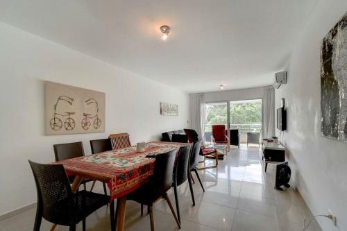 Apartamento Lovely 2-bedroom Penthouse, Pool, Gym.