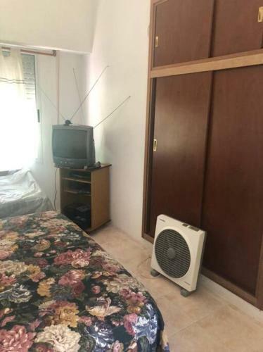 Casa Con Gran Parque A 150 Metros De La Playa