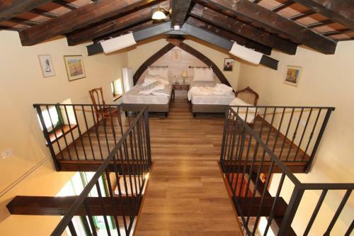Casa Bandel