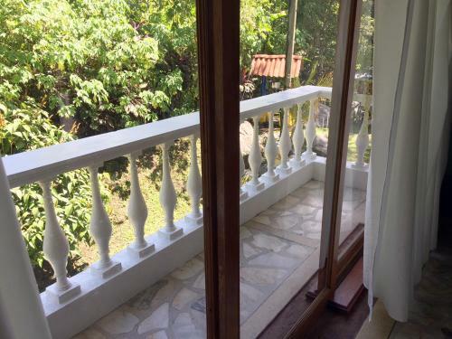 Bed & Breakfast La Peque�a Panda Guest House & Lounge