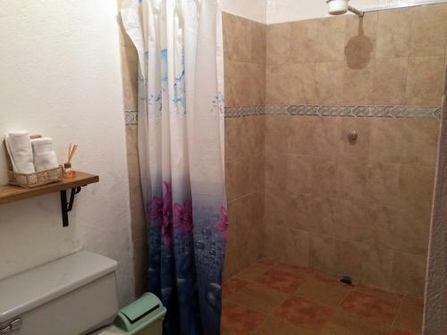 Bed & Breakfast La Peque�a Panda Guest House & Lounge