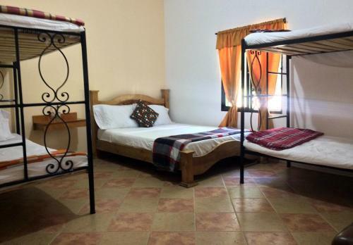 Bed & Breakfast La Peque�a Panda Guest House & Lounge