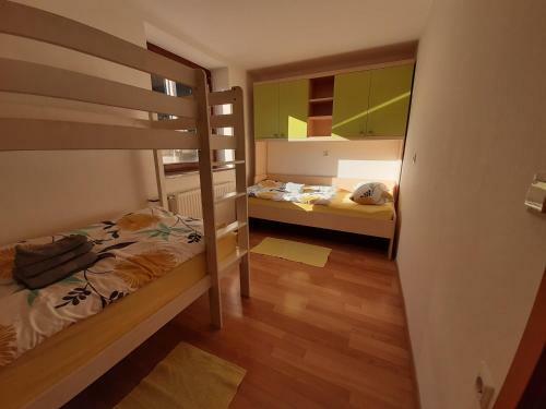 Apartma Teloh