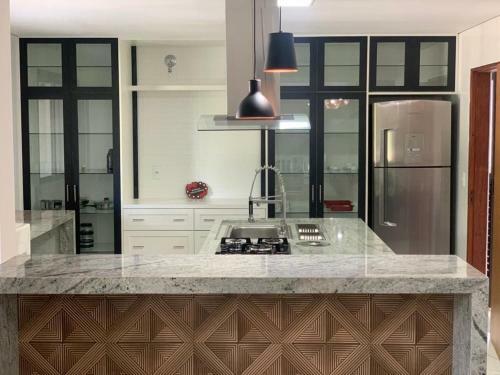 Casa Com Elevado Padr�o Em Atibaia - Comodidade E Seguran�a