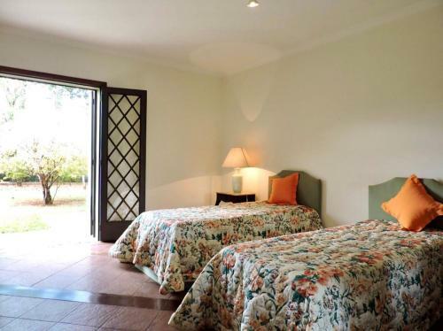 Lindo Chal� E Casa Anexa Com Lazer Completo Em Sp