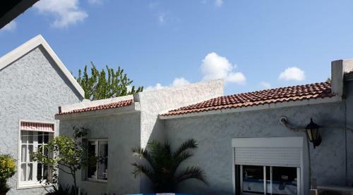 Apartamento Con Estacionamiento Y Excelente Ubicaci�n