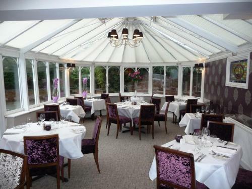 Boxmoor Lodge Hotel