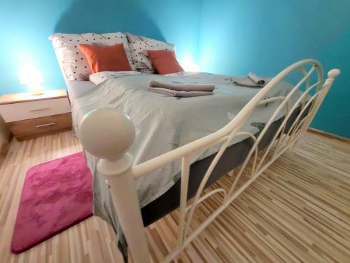Ve?k� Apartm�n 2