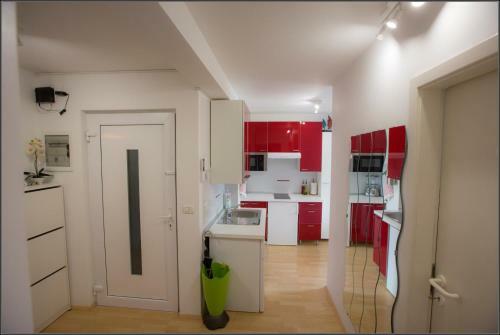 Apartma Aja