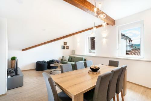 New Apartments Capraria With Private Parking