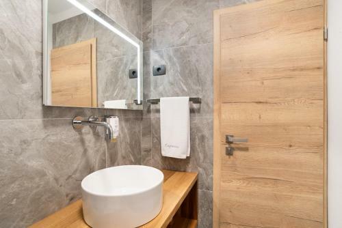 New Apartments Capraria With Private Parking