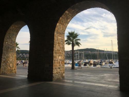 Apartma Bluemarin