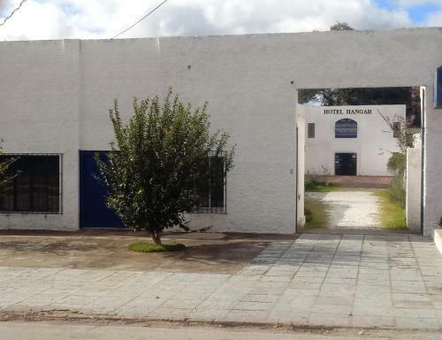 Hotel Hangar