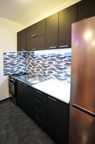 Jacuzzi Oasis Apartment (free Parking)