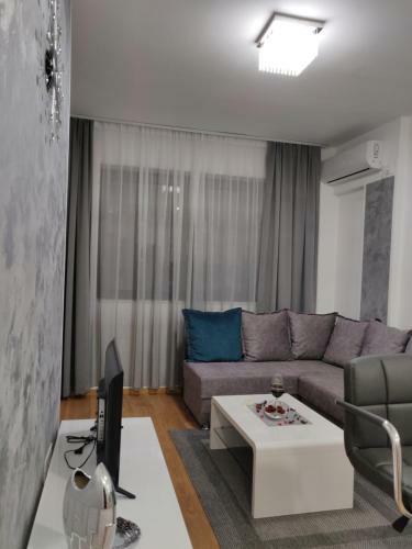 Apartman Gallery Square - Pupin Palace