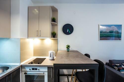 Apartamento Modern Naive Downtown With Free Private Garage