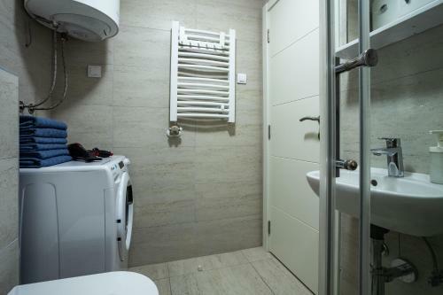 Apartamento Modern Naive Downtown With Free Private Garage