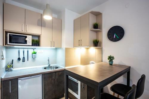 Apartamento Modern Naive Downtown With Free Private Garage
