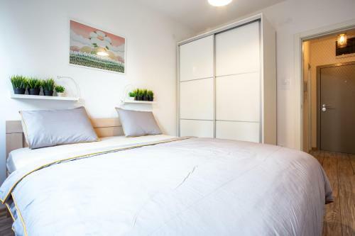Apartamento Modern Naive Downtown With Free Private Garage