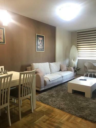 Angel Lux Apartman Sa Garazom