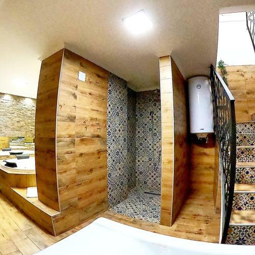 Canti Jacuzzi Apartments