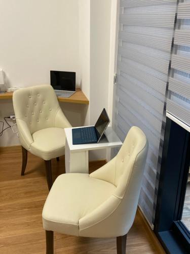 Pupin Palata Business Apartman B5