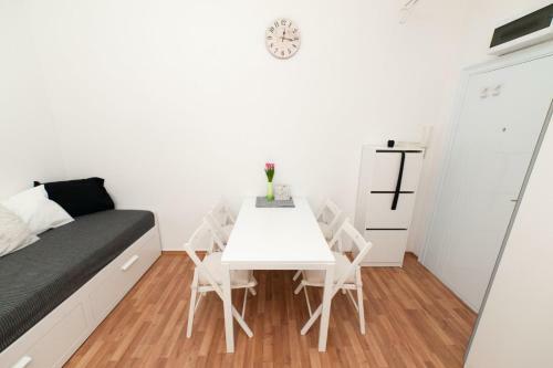 Mia Apartment