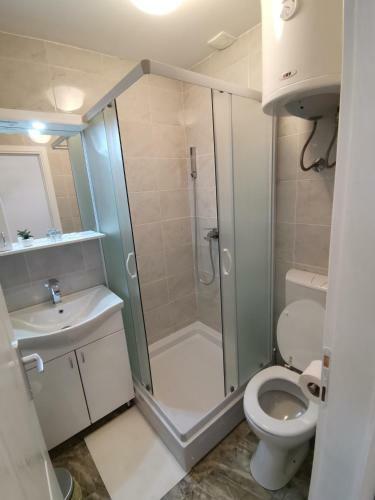 Ris Central Apartments