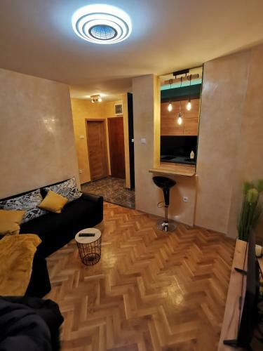 Apartamento Centar Stan Na Dan Sa Parking Mestom