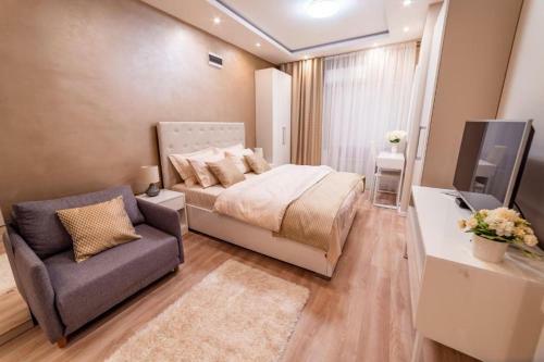 Ivi Place Apartments