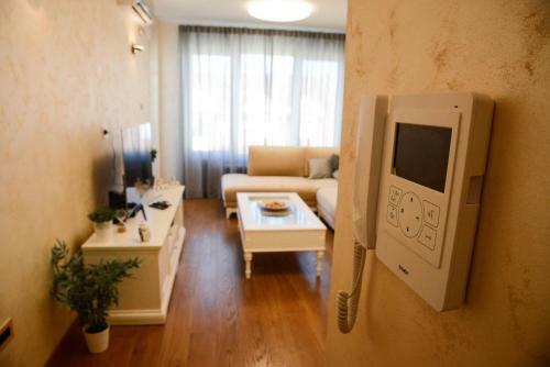 Tesla 70 Apartment With Parking
