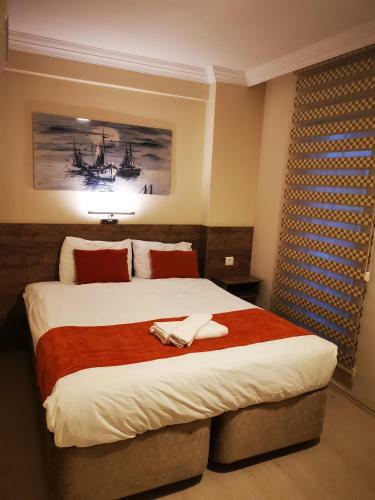 Ador Troia Hotel