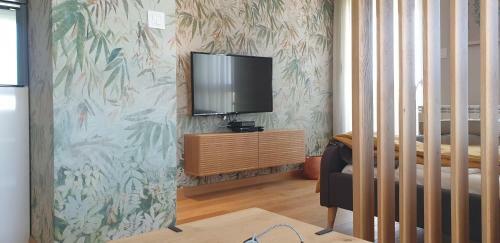 Forest Apartment