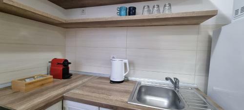 Grove II Apartment = Strict City Centre