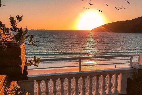 Apartamento Arraial Do Cabo - Prainha - Apto Para 10 Pessoas
