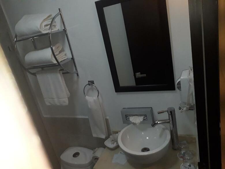 Hotel & Suites Pf