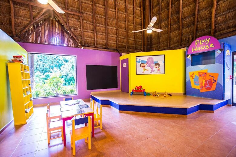 Hotel Occidental At Xcaret Destination