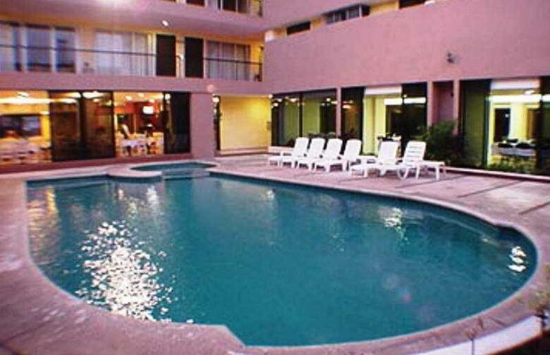 Hotel Ambassador