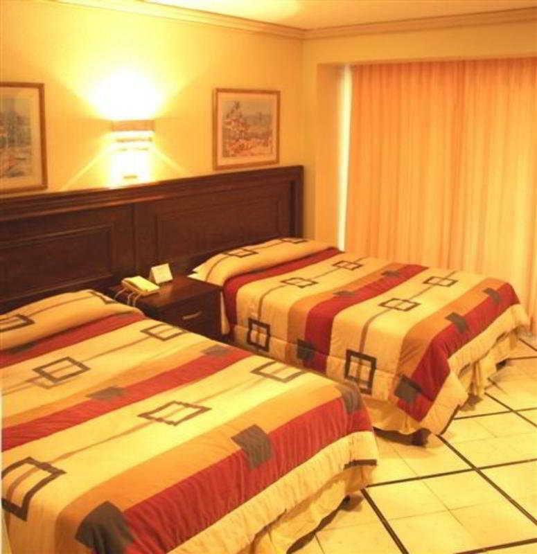 Hotel Ambassador