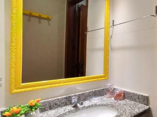 Apartamento Apto Na Orla Da Praia Grande Com Piscina E Garagem