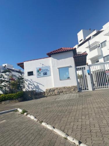 Apartamento Apto Na Orla Da Praia Grande Com Piscina E Garagem