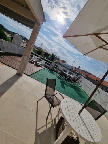 Hostal Praia Dos Anjos - Su�tes