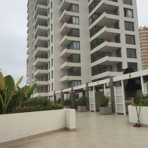 Apartamento Hermoso Departamento En Borde Costero